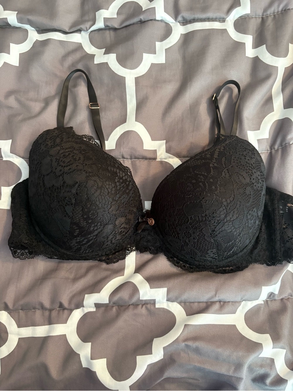 Marilyn Monroe Black Lace Push-Up Bra